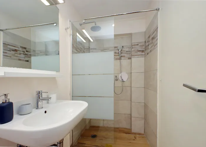 Treasurerome Opera & Trevi 2br דירה