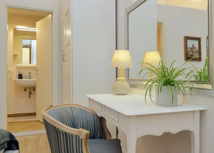 Treasurerome Opera & Trevi 2br * רומא