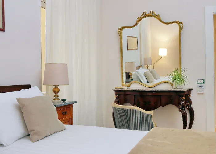 דירה Treasurerome Opera & Trevi 2br