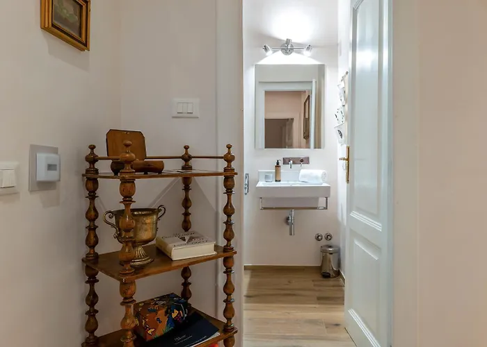 Treasurerome Opera & Trevi 2br * Rome