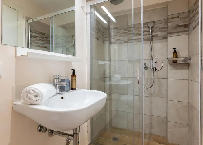 דירה Treasurerome Opera & Trevi 2br *